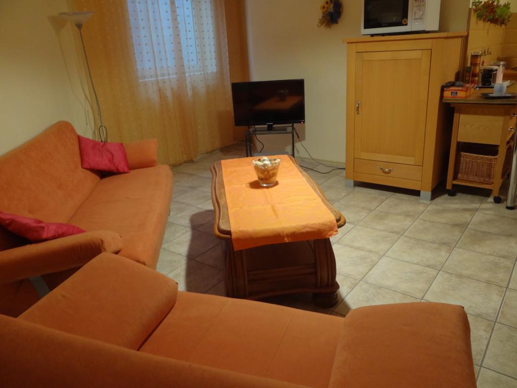 Ferienwohnung Am Nurburgring Welcherath Camera foto