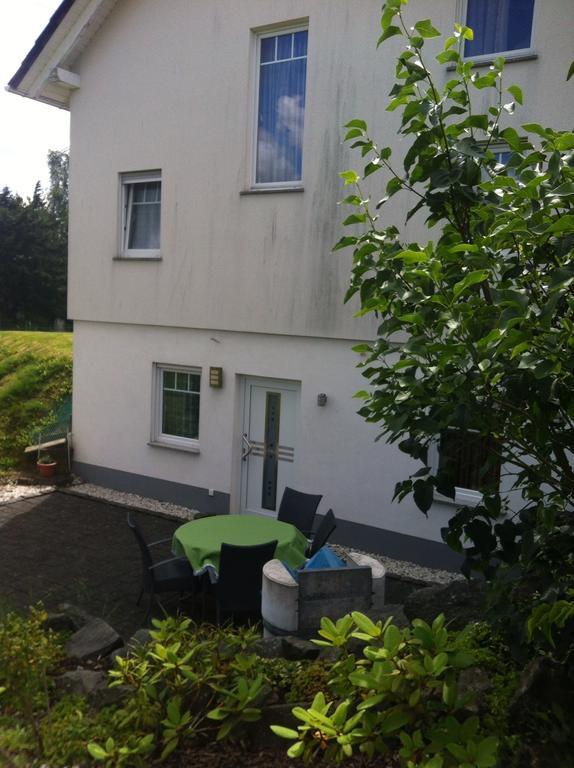 Ferienwohnung Am Nurburgring Welcherath Esterno foto